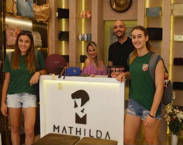 Karşıyaka Voleybol Takımı na Yeni Sponsor 2