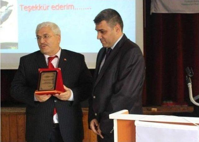 Kütahya’da ’göğüs Hastalıkları’ Konferansı