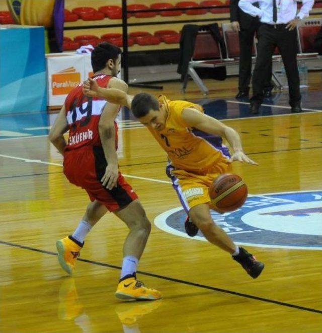 Royal Halı Gaziantep-Eskişehir Basket: 88-80