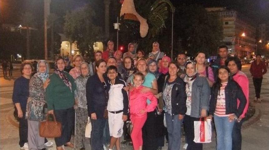 Saruhanlı&rsquo;nın Kadınlar Kursiyerleri Denizli&rsquo;yi Gezdi