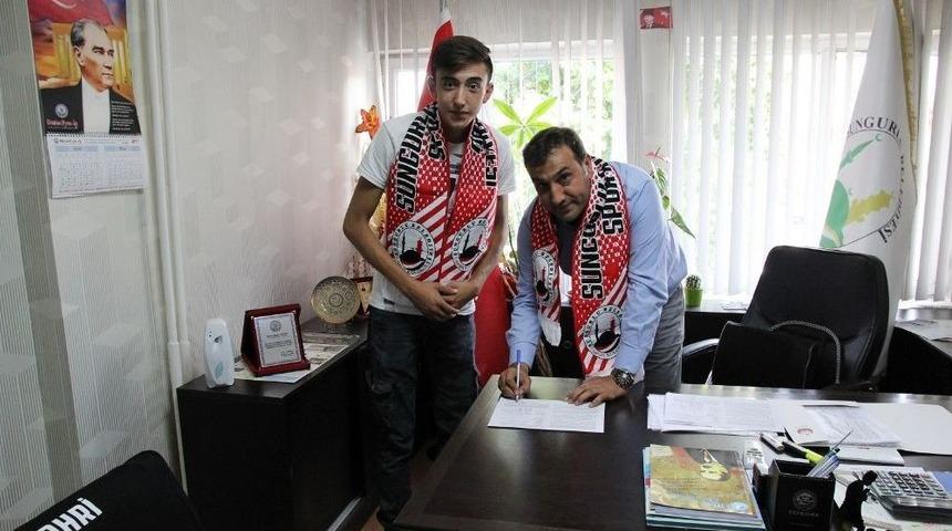 Voleybolculardan Başkana Ziyaret