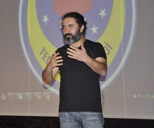 Bodrum&rsquo;da &lsquo;okula Başka Pencereden Bakmak&rsquo; Konferansı 1