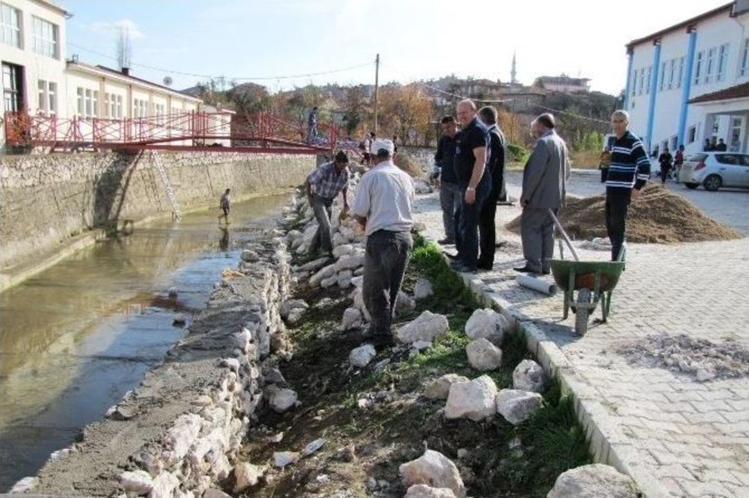 Hisarcık Myo&rsquo;da &Ccedil;evre D&uuml;zenleme &Ccedil;alışmaları
