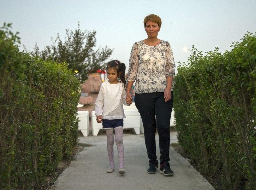 Ter&ouml;r Saldırısında G&ouml;zlerini Kaybeden Minik Buse &ldquo;gazi" Olmayı Bekliyor