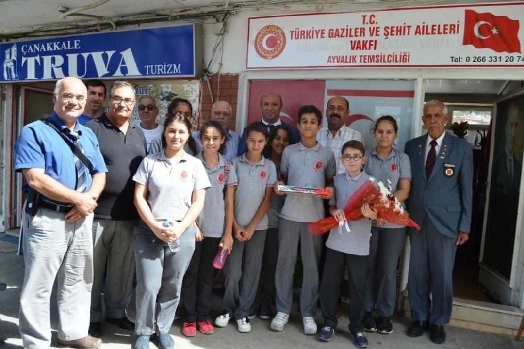 Ayvalıklı Gazilere Anlamlı Ziyaretler