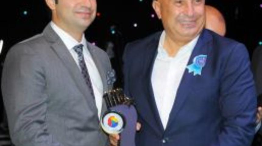 &Ouml;zel Adatıp Hastanesine, Satso&rsquo;dan &Ouml;d&uuml;l