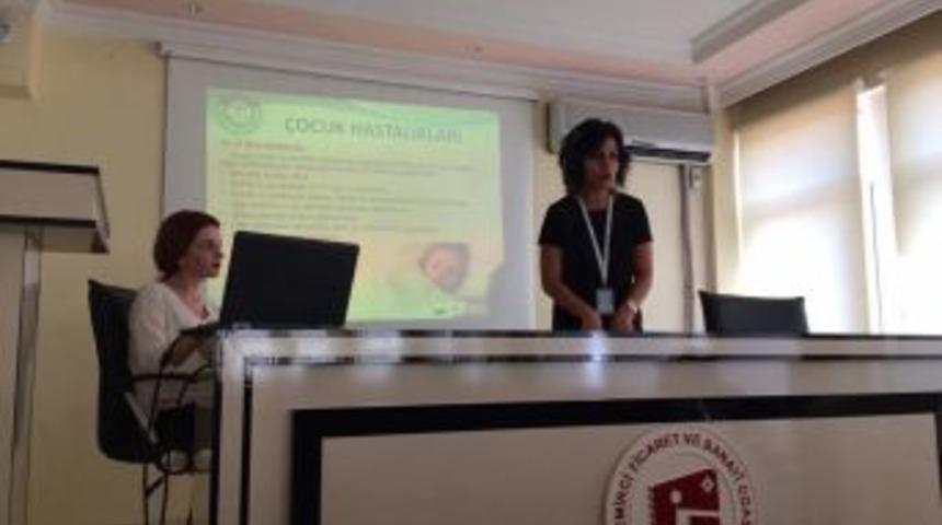 Anne Ve Anne Adaylarına &Ccedil;ocuk Sağlığı Eğitimi