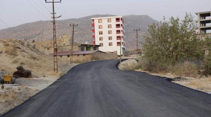 Hani’de Köy Grup Yolları Asfaltlanıyor