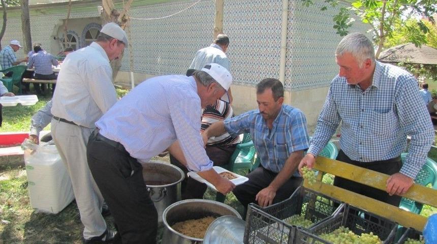 Horasan Evliyaları İçin ‘güz Hayırları’