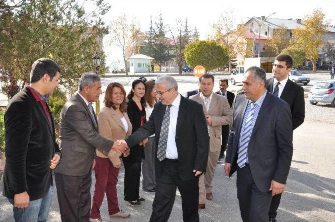 Vali G&uuml;ven&ccedil;er: &ldquo;nurhak&rsquo;ın B&uuml;y&uuml;meye Ve Gelişmeye İhtiyacı Var&rdquo;