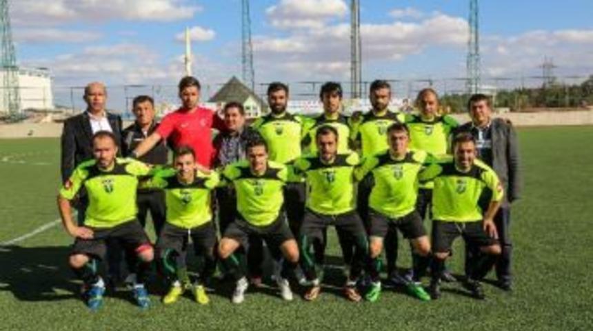 Şehitkamil Belediyespor&rsquo;un Bileği B&uuml;k&uuml;lm&uuml;yor