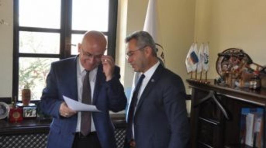 Ak Parti &Uuml;rg&uuml;p İl&ccedil;e Başkanlığına Se&ccedil;ilen Kılı&ccedil;, Belediye Başkan Yardımcılığı G&ouml;revinden İstifa Etti