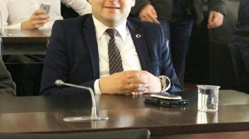 İzmirli Sezer Dikici, T&uuml;rkiye'yi İlk Kez Katıldığı Zirvede Temsil Edecek