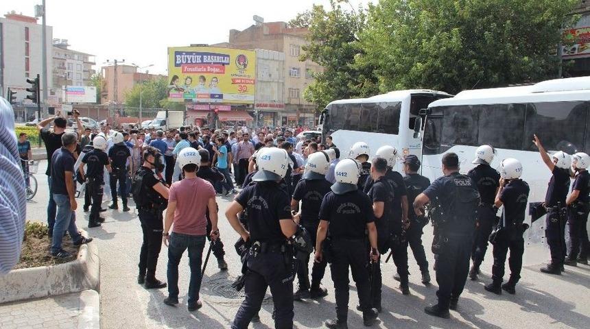 Batman&rsquo;da Operasyon Yapılan Esnaf Emniyete Y&uuml;r&uuml;mek İstedi