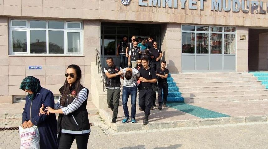 Yozgat&rsquo;ta Uyuşturucu Operasyonu: 8 Tutuklama