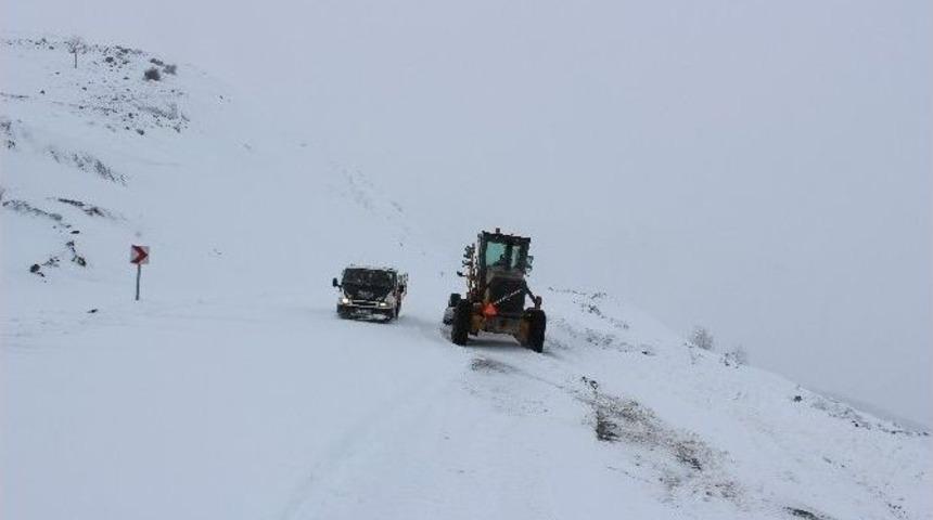 Muş&rsquo;ta 130 K&ouml;y Yolu Ulaşıma Kapandı