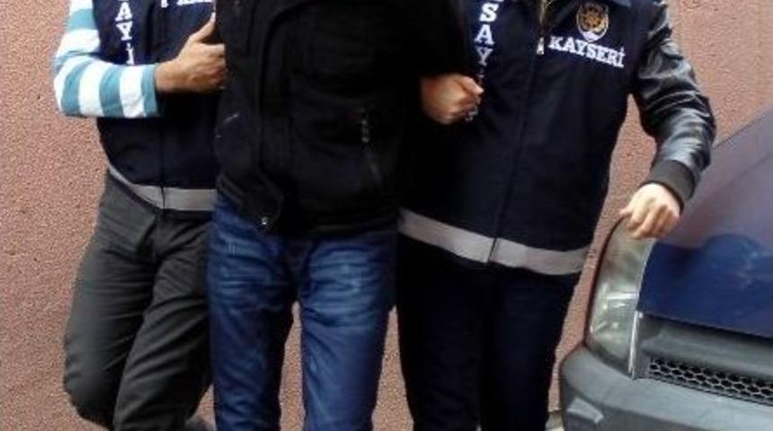 Gen&ccedil; Kızın Katil Zanlısı Adliyeye Sevk Edildi