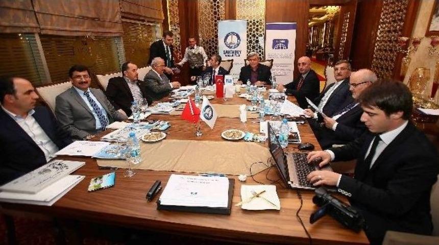 Tdbb Başkanı İbrahim Karaosmanoğlu: &ldquo;&uuml;lkemiz İ&ccedil;in &Ccedil;alışıyoruz&rdquo;