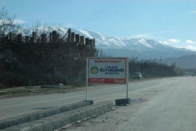 &Ouml;l&uuml;m Yoluna Kavşak Yapılıyor 2