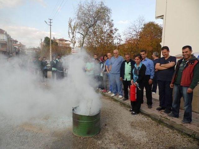 Korkuteli’nde Özel Hastanede Yangın Tatbikatı Gerçekleştirildi