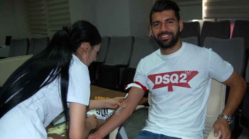 Atiker Konyasporlu Futbolcular Sağlık Kontrol&uuml;nden Ge&ccedil;ti