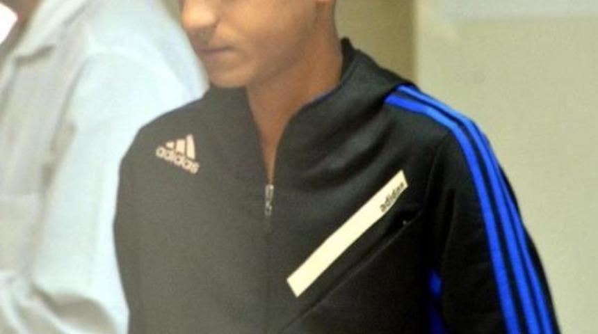 ŞAKA KURBANI GEN&Ccedil; TOPRAĞA VERİLDİ(2)