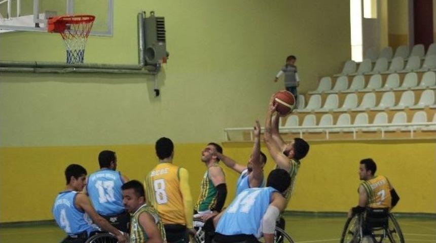 Engelsiz Ceylanlar Rakip Tanımıyor