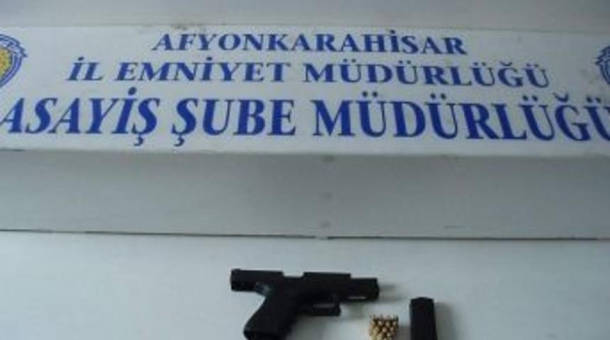 Afyonkarahisar&rsquo;da Bir Kişi "hayalet Silah" İle Yakalandı