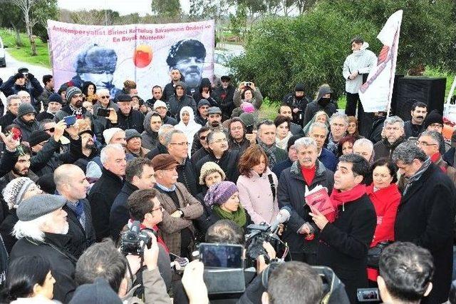 “kardeşime Kurşun Sıkmam” Diyen Yunan Askerler Anıldı