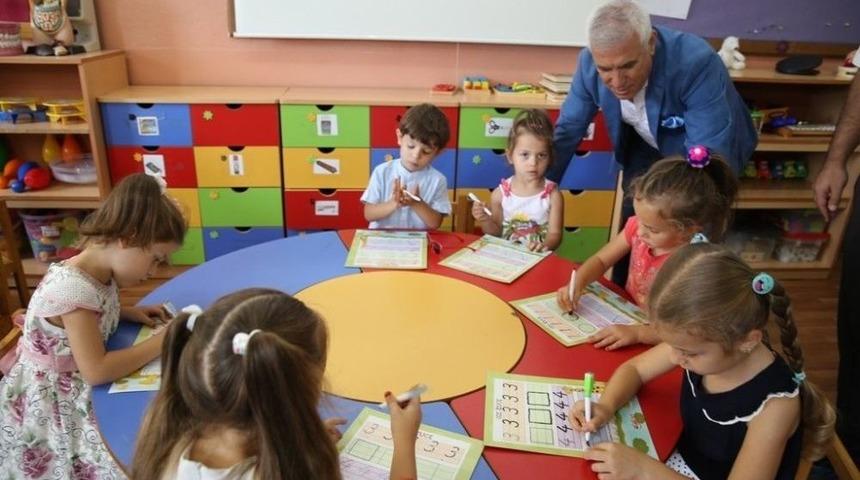 Bozbey &Ouml;ğrencilerin Heyecanına Ortak Oldu