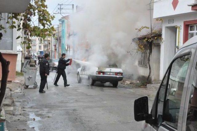 KAVGA ETTİĞİ ENİŞTESİNİN OTOMOBİLİNİ YAKTI 2