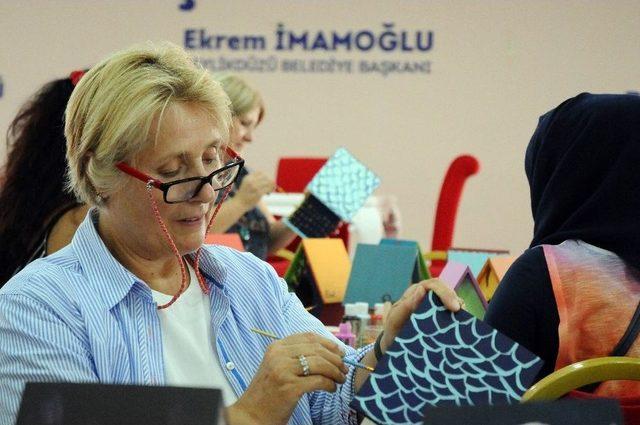 Suriyeli Kadınlardan Reng&acirc;renk Kuş Yuvaları 3