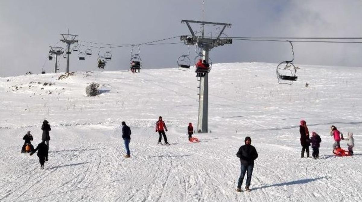 &Ccedil;&ouml;z&uuml;m S&uuml;reci Kayak Sporuna Katkı Sunuyor