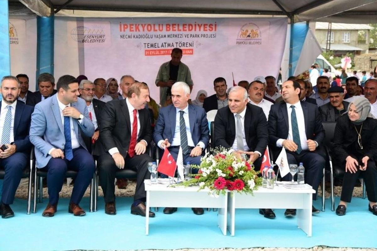 Esenyurt Beşediyesinden Van&rsquo;a Kardeşlik Eli