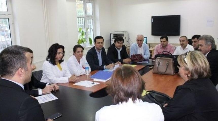 İdareci Ve &Ouml;ğretmenlerin Sorunlarını Dinledi