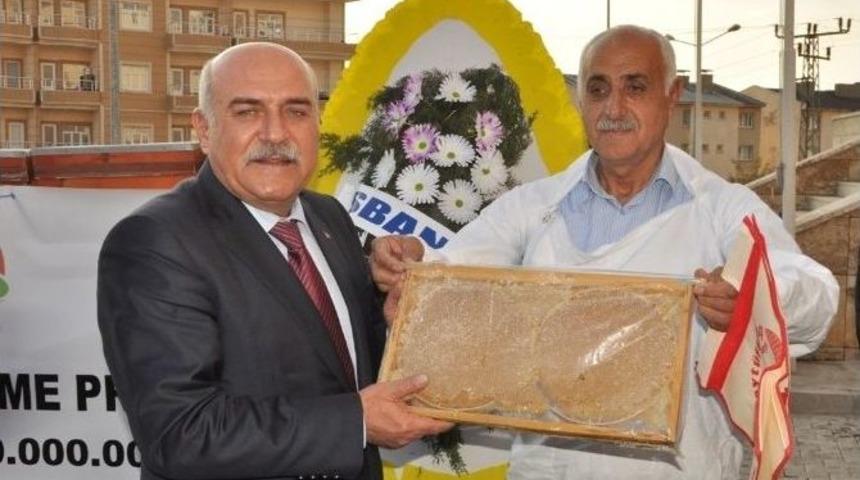 180 Arıcıya 25&rsquo;er Boş Kovan Dağıtıldı