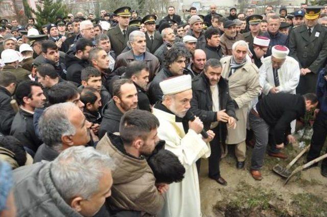 Şehit Er, Çerkezköy'de Son Yolculuğuna Uğurlandı