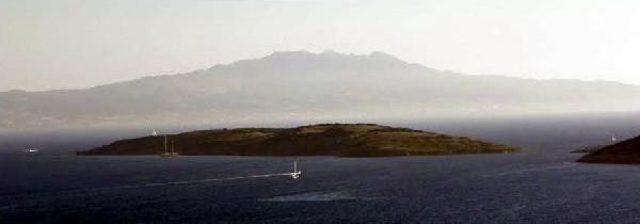 KAÇAKLAR YUNAN ADASI DİYE GÖRECİK ADASI NA BIRAKILDI 2