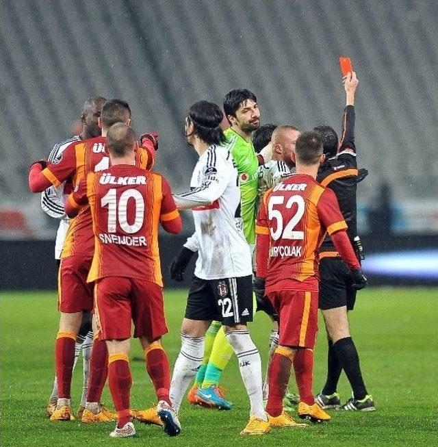 Beşiktaş-galatasaray Maçından Notlar