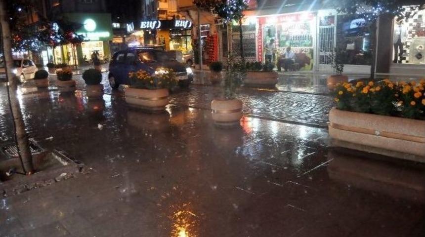 Balıkesir Yağmura Teslim
