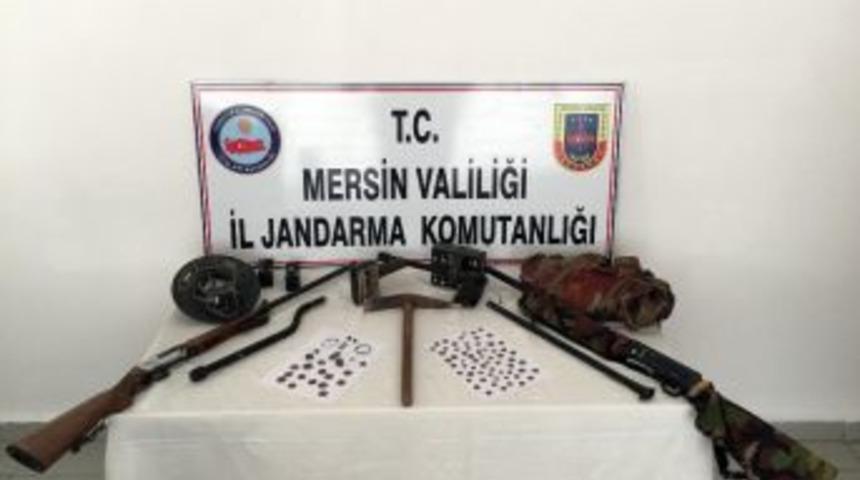 Ka&ccedil;ak Kazı Yaparken Su&ccedil;&uuml;st&uuml; Yakalandı