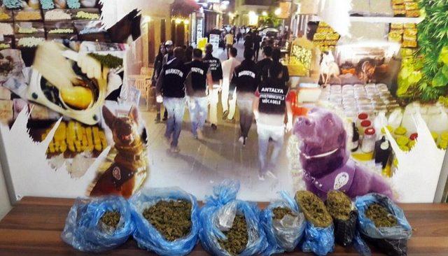 İstanbul&rsquo;dan Antalya&rsquo;ya Stepne Lastiğinde &lsquo;skank&rsquo; Getiren Şahıslar Yakalandı 1