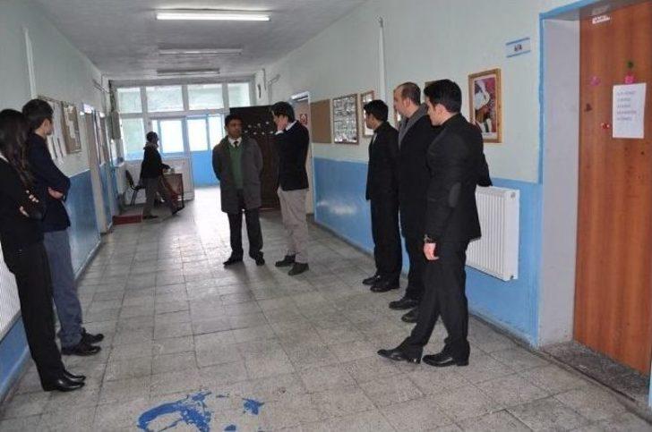 Kaymakamdan Gülyüzü Köyü Okuluna Sürpriz Ziyaret G4