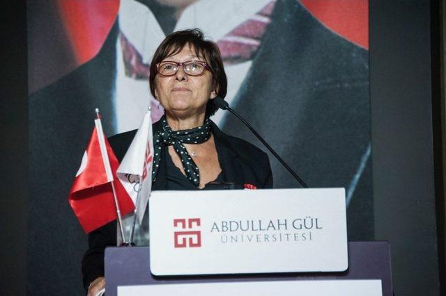 Ag&uuml;&rsquo;de &ldquo;d&uuml;nden Bug&uuml;ne Ahilik&rdquo; Konulu Panel D&uuml;zenlendi 1