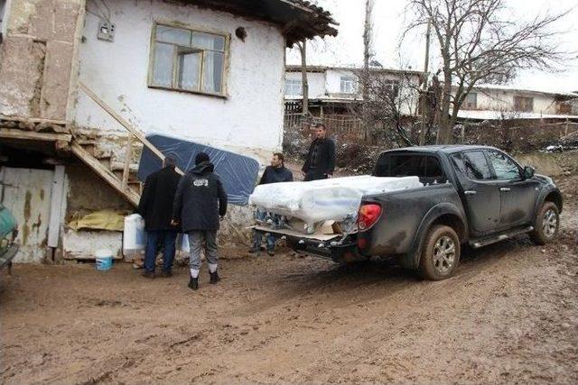 Hamamözü Sydv 7 Yatalak Hastayı Sevindirdi 2