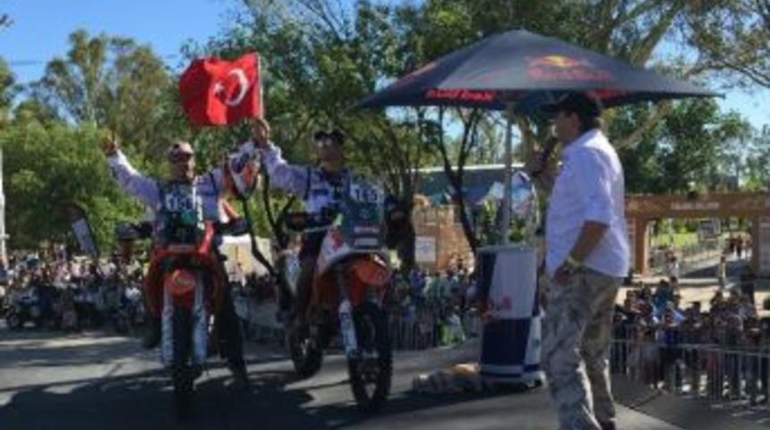 Milli Sporcular Dakar&rsquo;da İlk G&uuml;n&uuml; Sorunsuz Ge&ccedil;ti