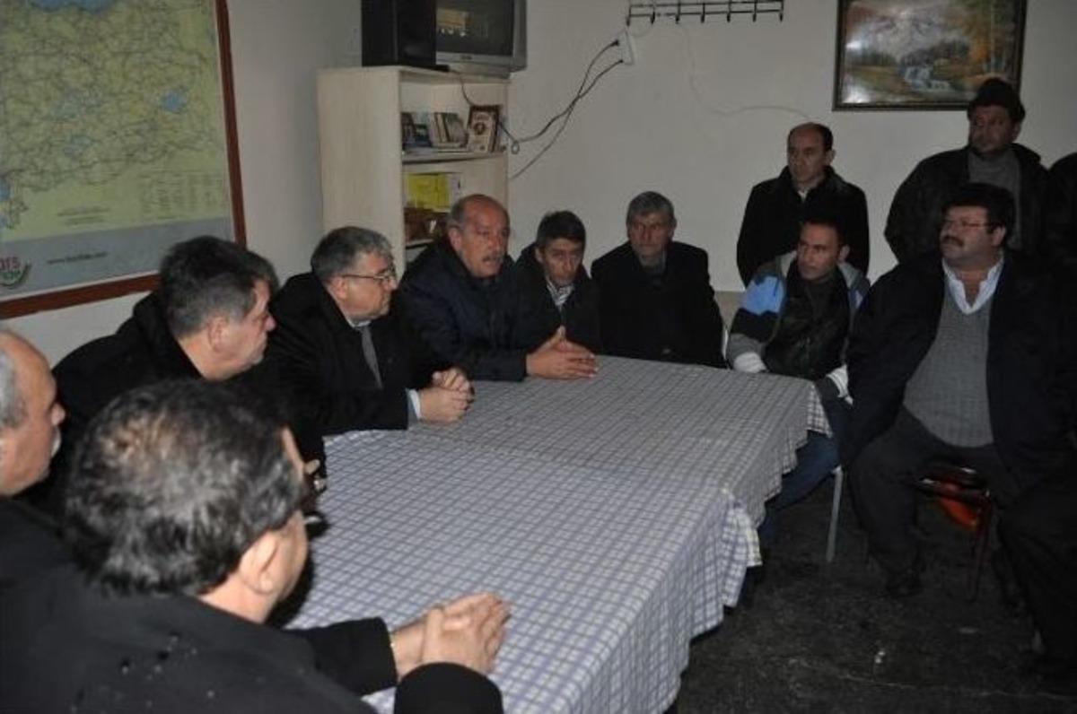 Milletvekili Şeker, Hasar G&ouml;ren Seraları Yerinde İnceledi