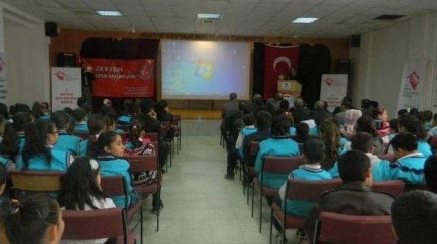 20 Kasım D&uuml;nya &Ccedil;ocuk Hakları G&uuml;n&uuml; Kutlandı