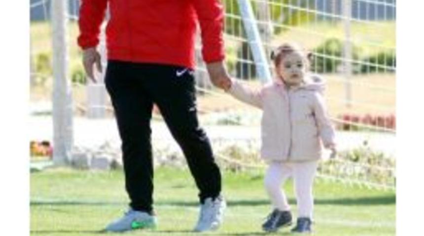 Evkur Yeni Malatyaspor, &Ccedil;alımbay&rsquo;ı İkna İ&ccedil;in Seferber Oldu