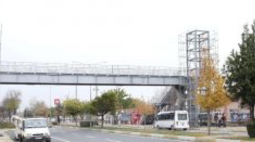 Elazığ&rsquo;da &Uuml;st Ge&ccedil;itler Artık Asans&ouml;rl&uuml;